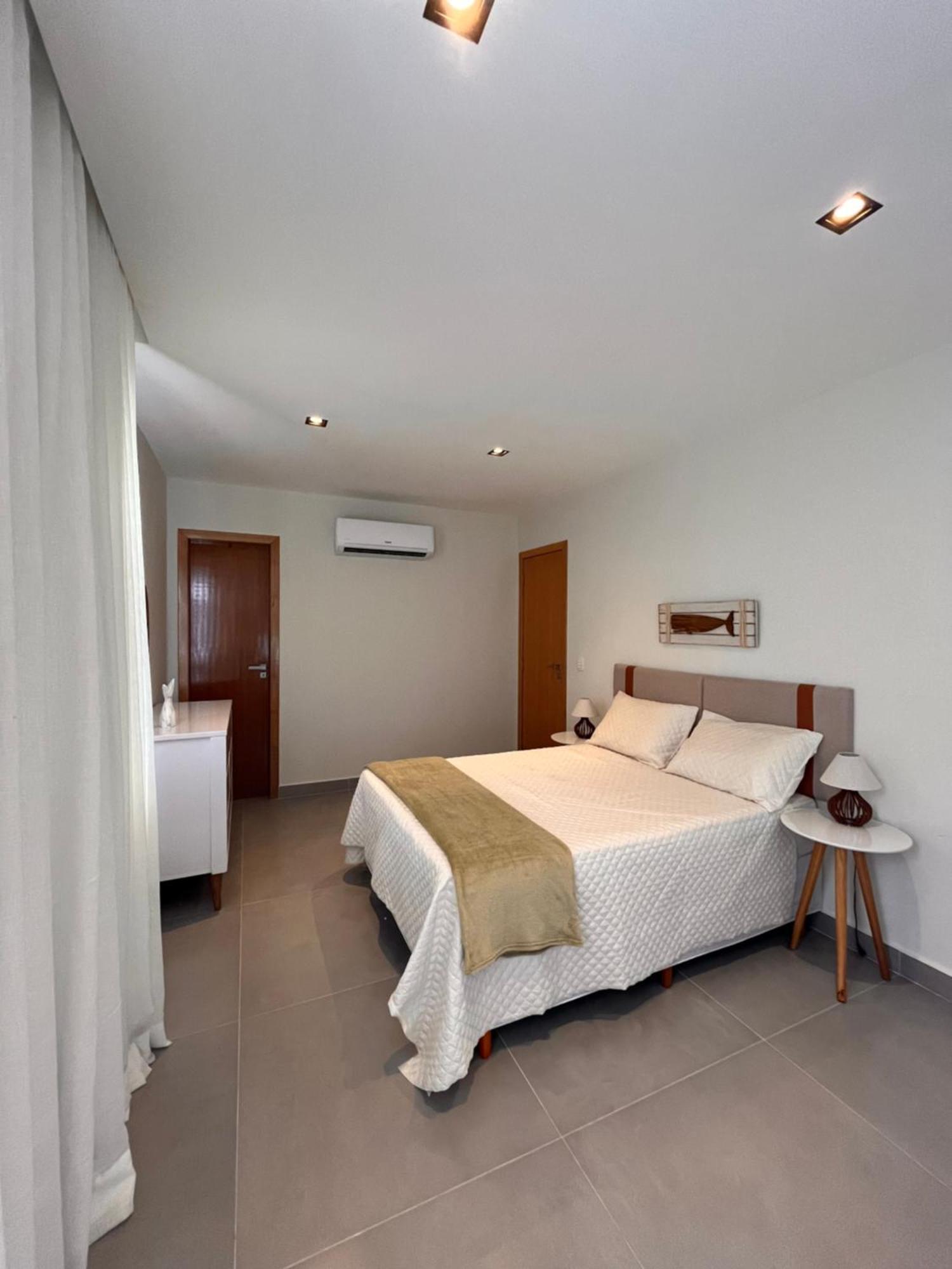 Casa Em Perto Da E Rua Pedras *